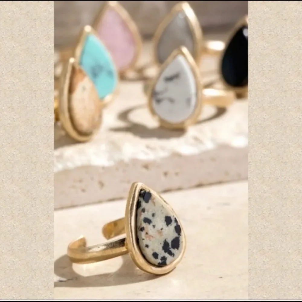 Tear Drop Semi Precious Stone Ring- Labradorite - Picture 2 of 3